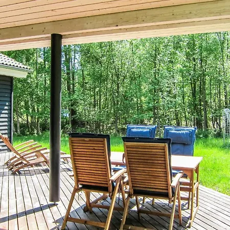 4 Bedroom Amazing In Neksø